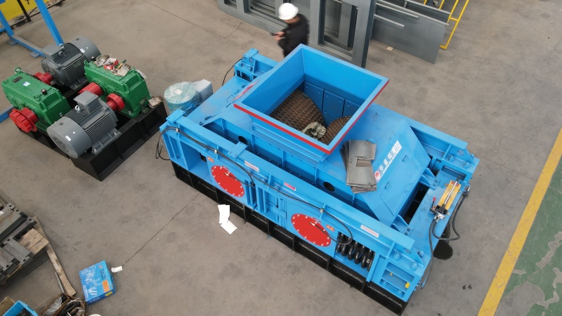 煤仓上口破碎机