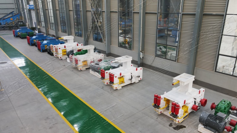 砾岩高压辊磨机